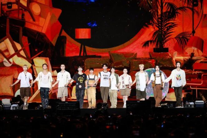 
					SEVENTEEN Menutup Tur Dunia ‘Right Here’ dengan Sukses