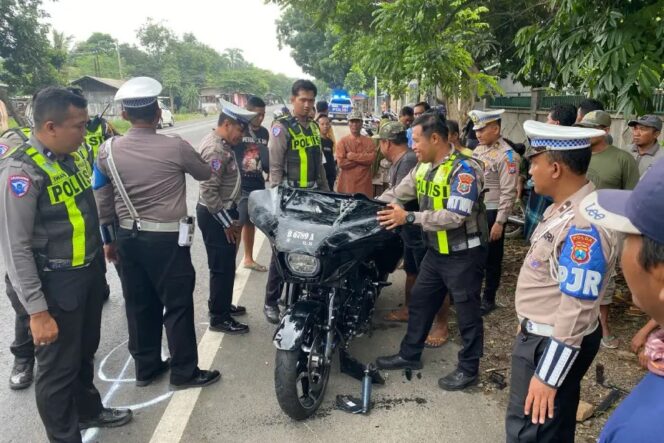 
					Update Kecelakaan Maut Bendum Demokrat: Polda Jatim Tetapkan Sopir Pick Up Jadi Tersangka