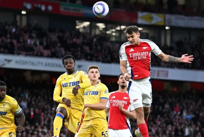 
					Arsenal Tahan Crystal Palace, Liverpool Harus Tunda Pesta Juara