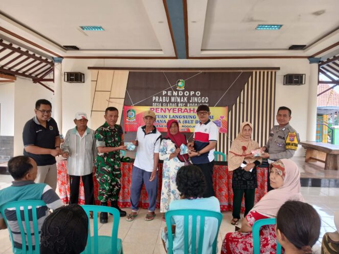
					Salurkan BLT DD, Kades Gladag: Manfaatkan untuk Tingkatkan Kesejahteraan