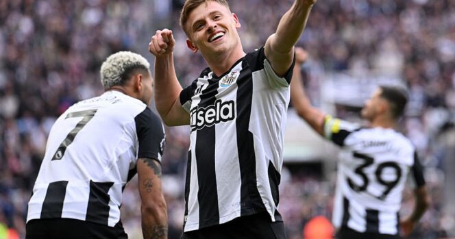 
					Newcastle Permalukan Manchester United 4-1 di St James’ Park