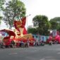 Parade peringatan 50 tahun jatuhnya Saigon dan reunifikasi Vietnam.