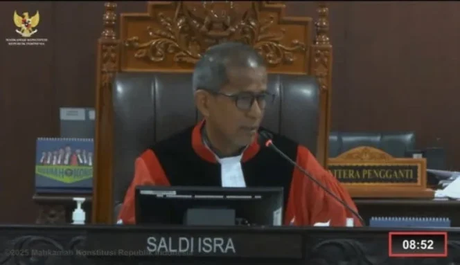 
					Ariel NOAH Gugat UU Hak Cipta, MK Minta Permohonan Diperjelas
