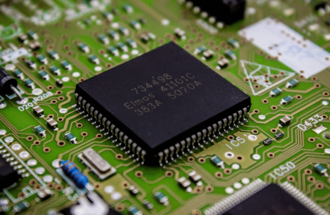 
					Trump Ingin Kembali Dominasi Industri Chip: Apakah Asia Akan Kehilangan Tahta?
