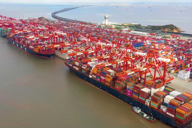 
					Pertemuan Amerika Serikat dan China di Swiss: Perang Dagang Siap Reda?