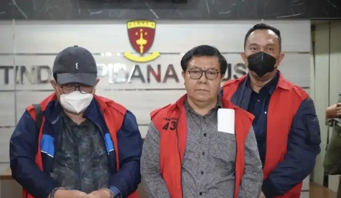 
					Tiga hakim PN Surabaya terdakwa kasus pembebasan Ronald Tannur, dari kiri, Mangapul, Erintuah Damanik, dan Heru Hanindyo.