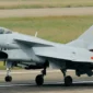 Jet tempur J-10 buatan China yang dioperasikan Pakistan berhasil menembak jatuh pesawat Rafale milik India.