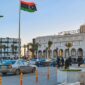 Pemerintah AS pertimbangkan deportasi migran ke Libya meski negara itu dikritik karena pelanggaran HAM dan kondisi penjara yang tidak ideal.