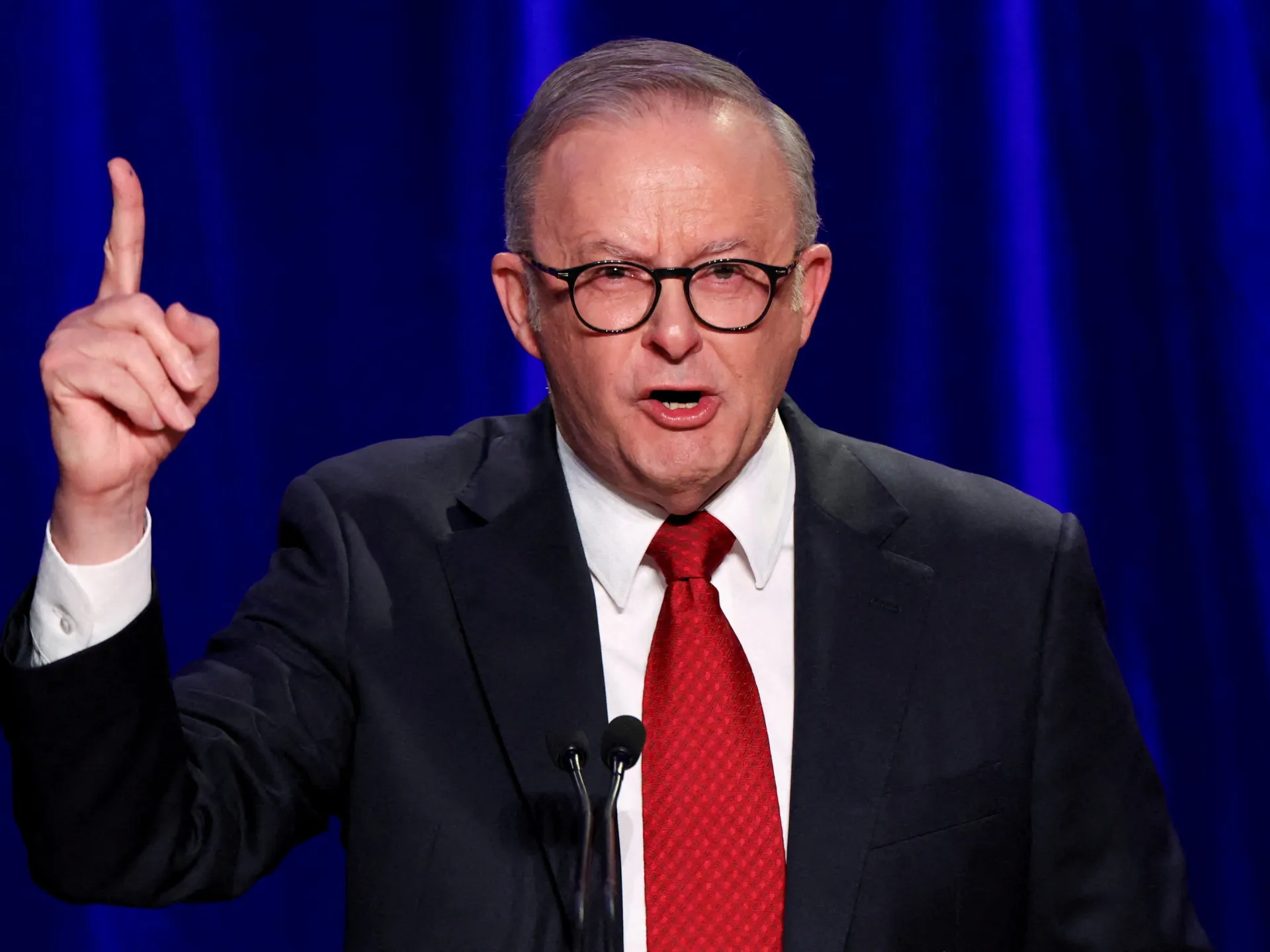 Perdana Menteri Australia, Anthony Albanese, memenangkan masa jabatan kedua setelah unggul dalam hitung cepat Pemilu Australia 2025.