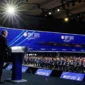 Putin sebut ekonomi Rusia tumbuh 1,5% dan inflasi turun, meski menterinya peringatkan risiko resesi pada 2025.