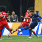 PSG kalahkan Bayern 2-0 di Piala Dunia Antarklub. Musiala cedera serius, dua kartu merah untuk PSG, dan Doué jadi penentu.