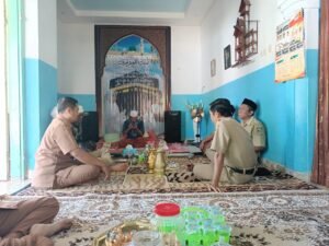 Ngalap Berkah dari Tanah Suci, Pemdes Gladag Gelar Ziarah Haji