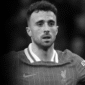 Diogo Jota dan adiknya meninggal dalam kecelakaan tragis di Spanyol. Dunia sepak bola, termasuk Liverpool dan Cristiano Ronaldo, berduka.
