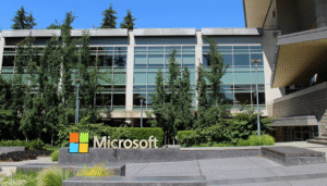 Fokus pada AI, Microsoft PHK 9.000 Pekerja