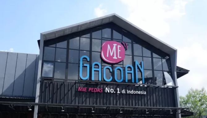 Diduga langgar hak cipta, Polda Bali tetapkan Direktur Mie Gacoan Bali sebagai tersangka. Gunakan musik tanpa izin dan tidak bayar royalti.