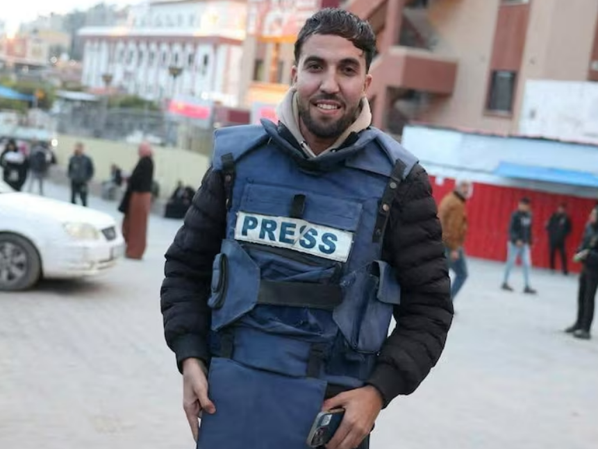 Serangan Israel ke RS Nasser Gaza tewaskan 20 orang, termasuk 5 jurnalis dari Reuters, AP, dan Al Jazeera. Dunia kecam tragedi ini.