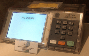 Brasil dan Evolusi e-Voting