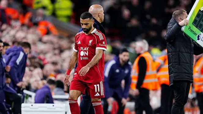 
					Mohamed Salah menjalani tujuh pertandingan berturut-turut di Premier League tanpa mencetak gol (non-penalti) untuk pertama kalinya sepanjang kariernya bersama Liverpool. (foto: REUTERS/Phil Noble)