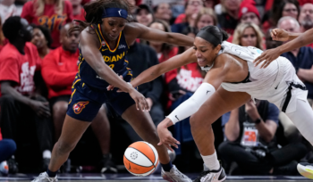 Caitlin Clark Indiana Fever menghadapi Las Vegas Aces di game 2 WNBA playoffs
