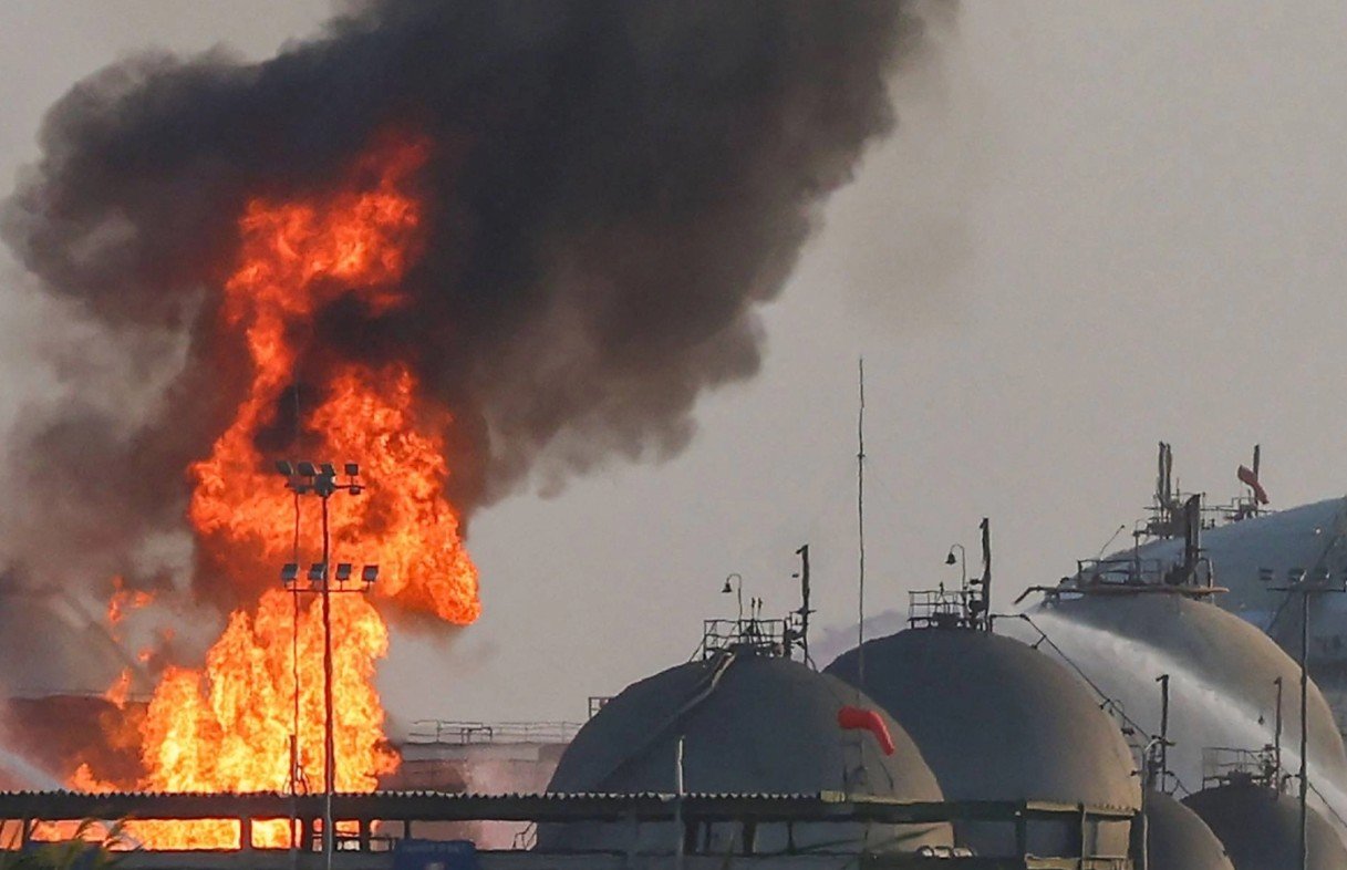 Houthi Serang Kantor Aramco, Arab Saudi Kian Tertekan