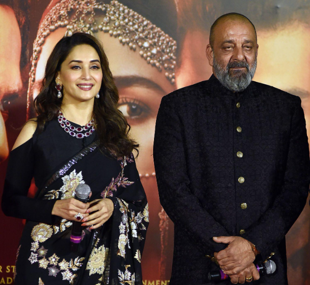 Sanjay Dutt bresama Madhuri Dixit.