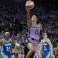 Golden State Valkyries merayakan kemenangan atas Dallas Wings di playoff WNBA 2026
